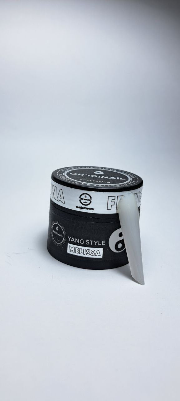 Modeling Gel Yang FZ MELISSA-zoom-1